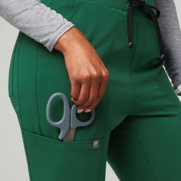 FABLETICS Hunter Green High-Rise On-Call Scrub Jogger - Picture 4 of 5